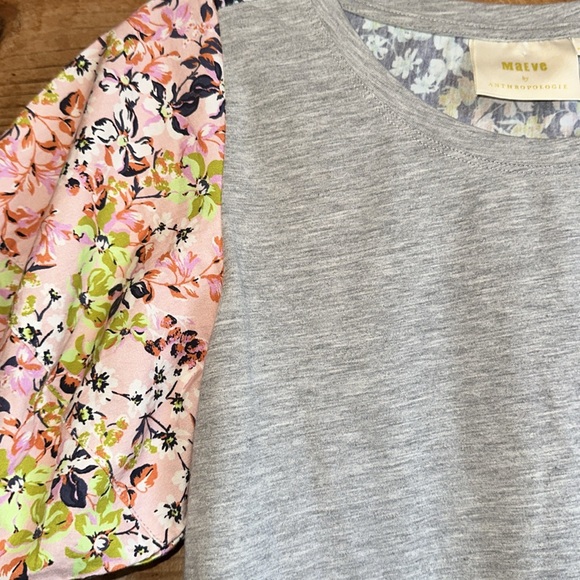 Anthropologie Maeve Gray Multi-Color Floral Suzanne Top - Picture 3 of 9
